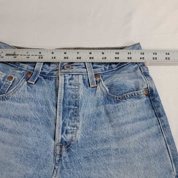 Levi's Premium 501 Original Cropped Womens Jean Size 23 X 26 Distressed Straight - Picture 9 of 16